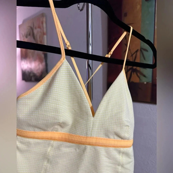 Lululemon athletica white/yellow tank tops size 8 - Picture 3 of 7